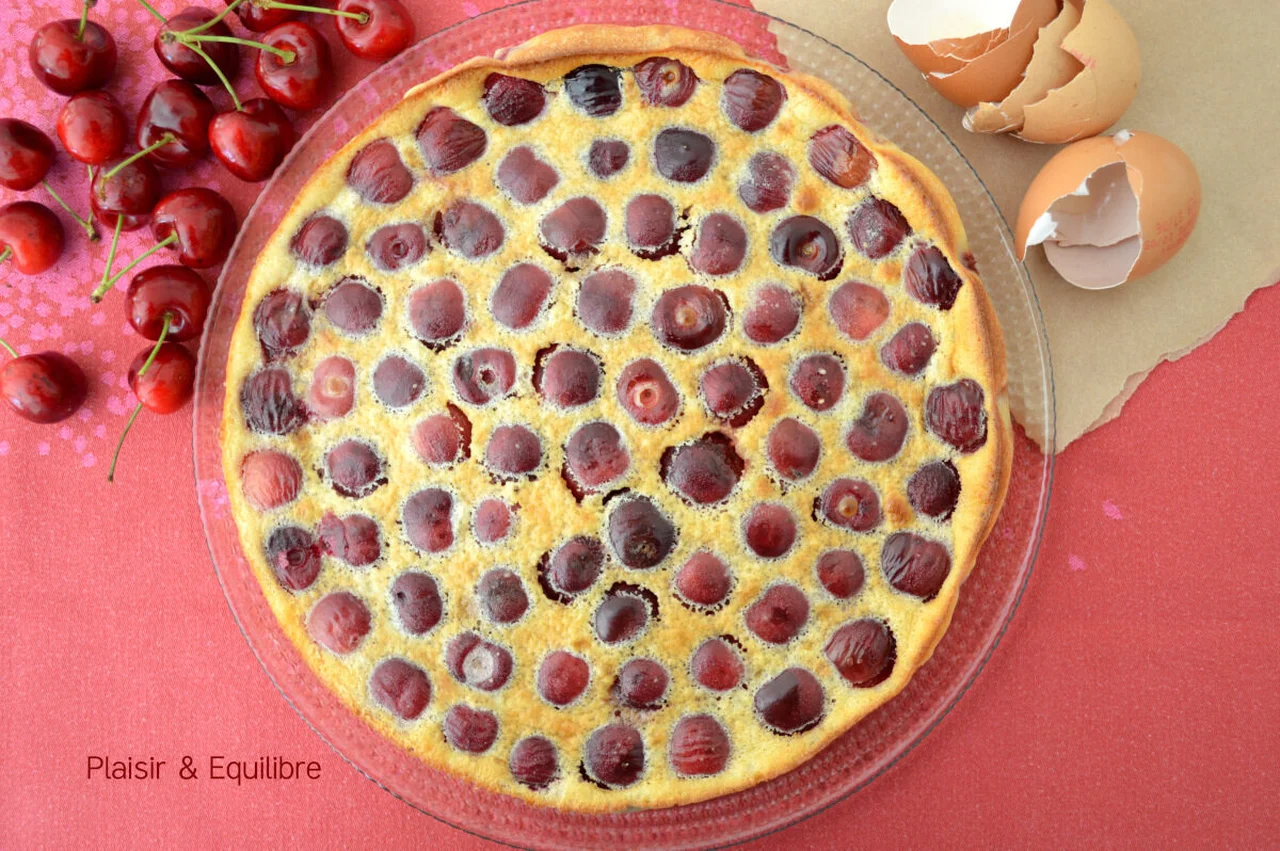 Clafoutis aux cerises traditionnel