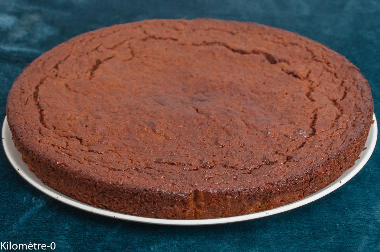 Gâteau du matin au pain perdu, chocolat et bananes