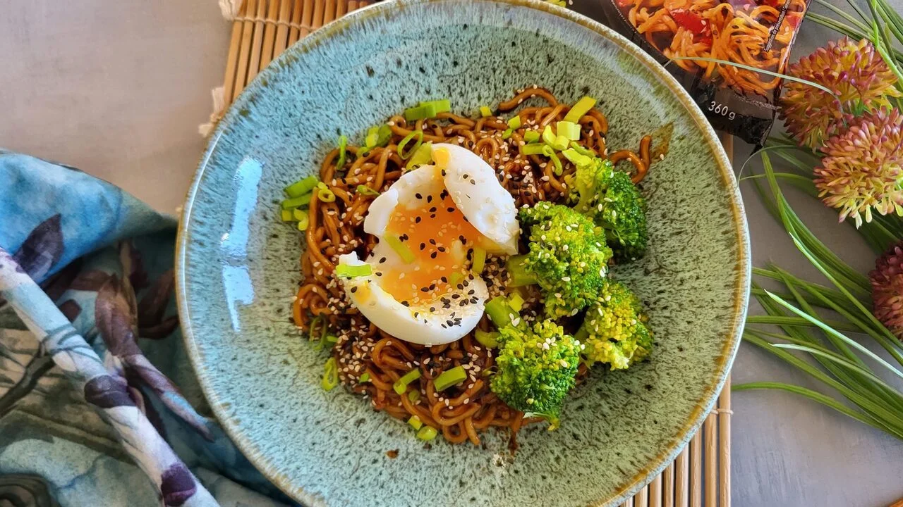 Nouilles à la sauce teriyaki rapide