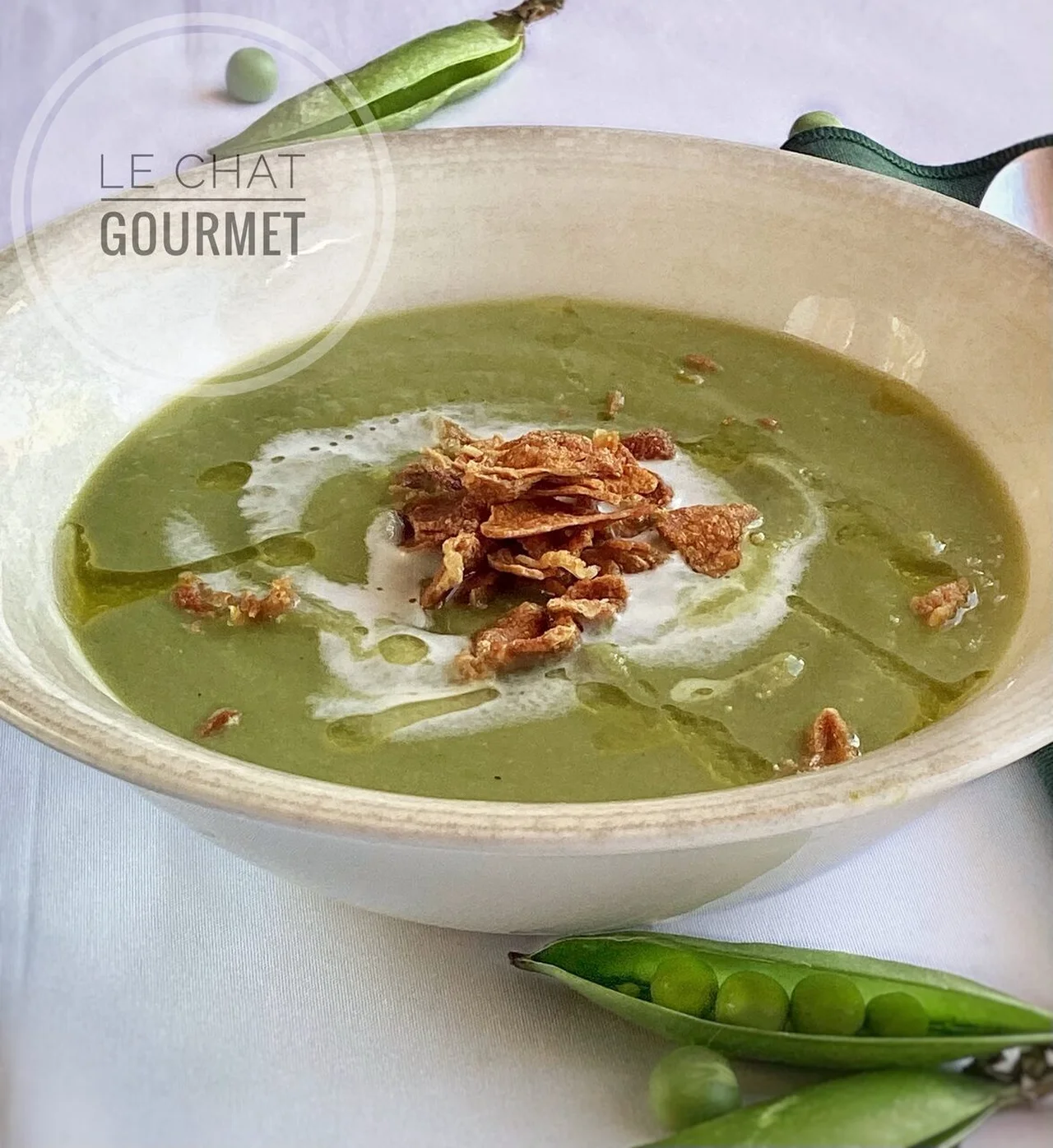 Crème de petits pois au jambon croustillant