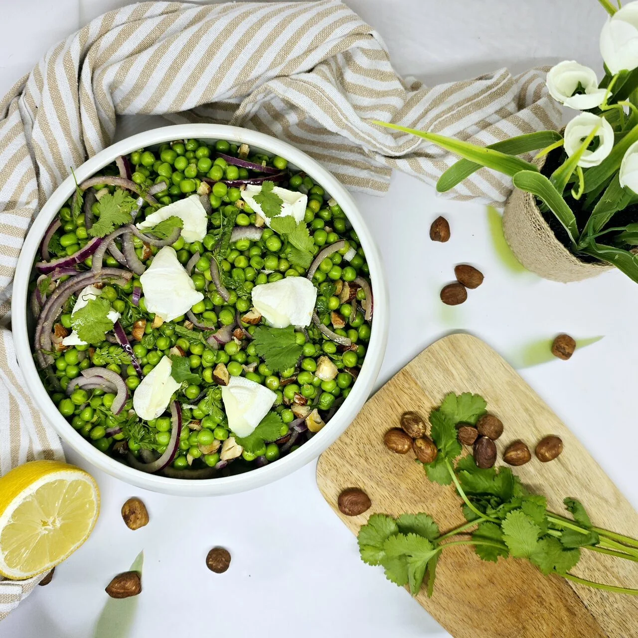 Salade de petits pois au Rocamadour