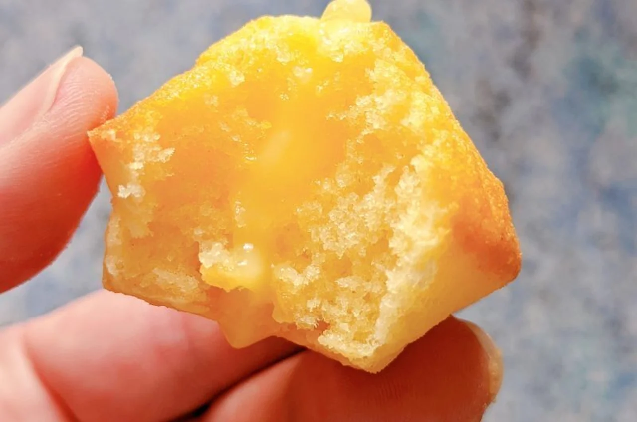 Petites madeleines fourrées au lemon curd