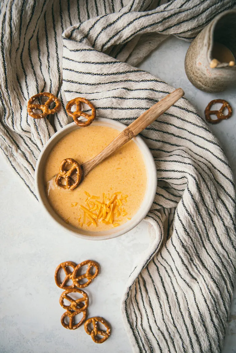 Sauce au Cheddar