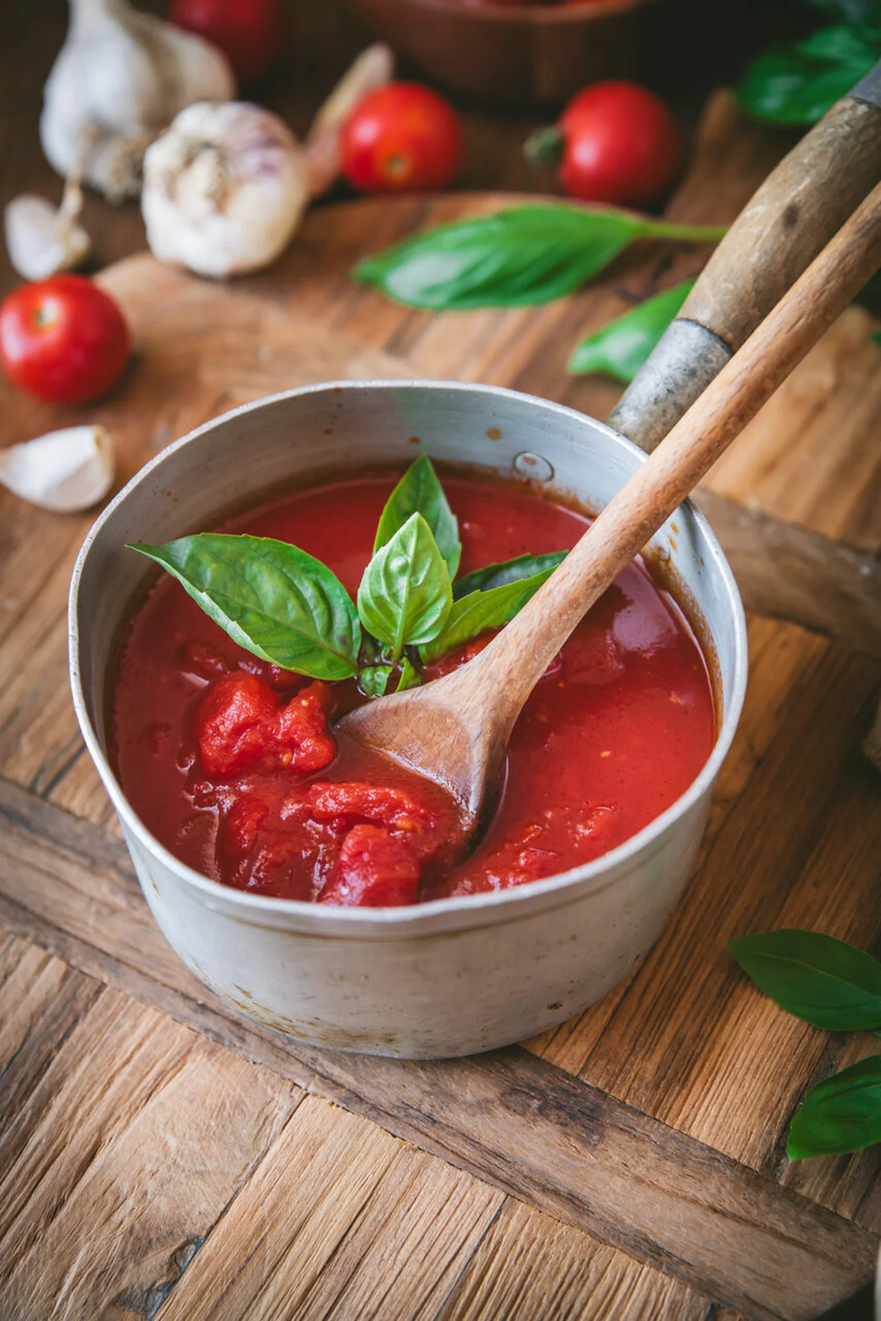 Sauce tomate maison ail et basilic