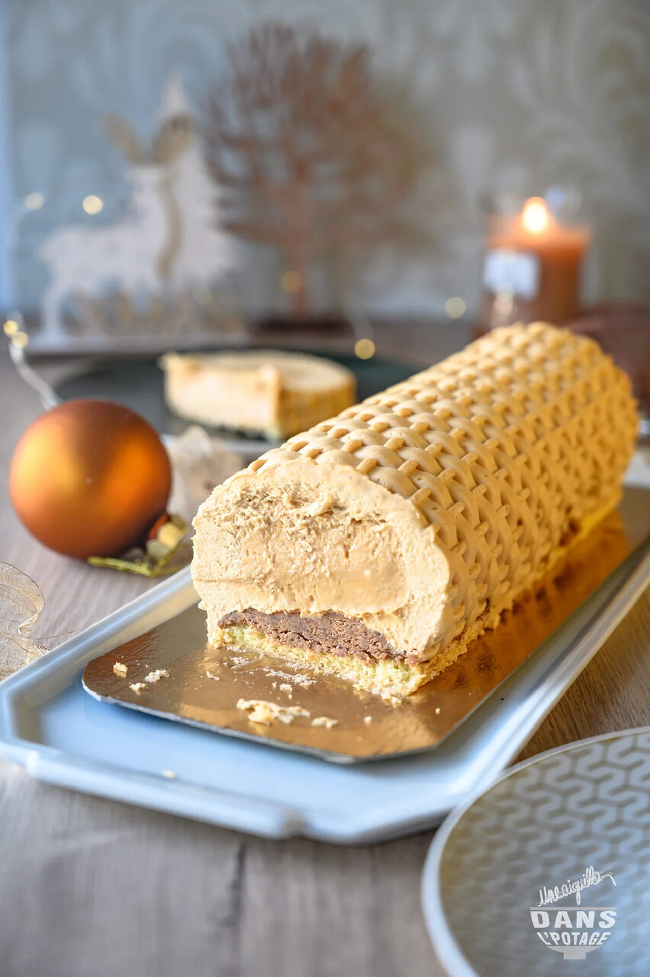 Bûche caramel et fève tonka