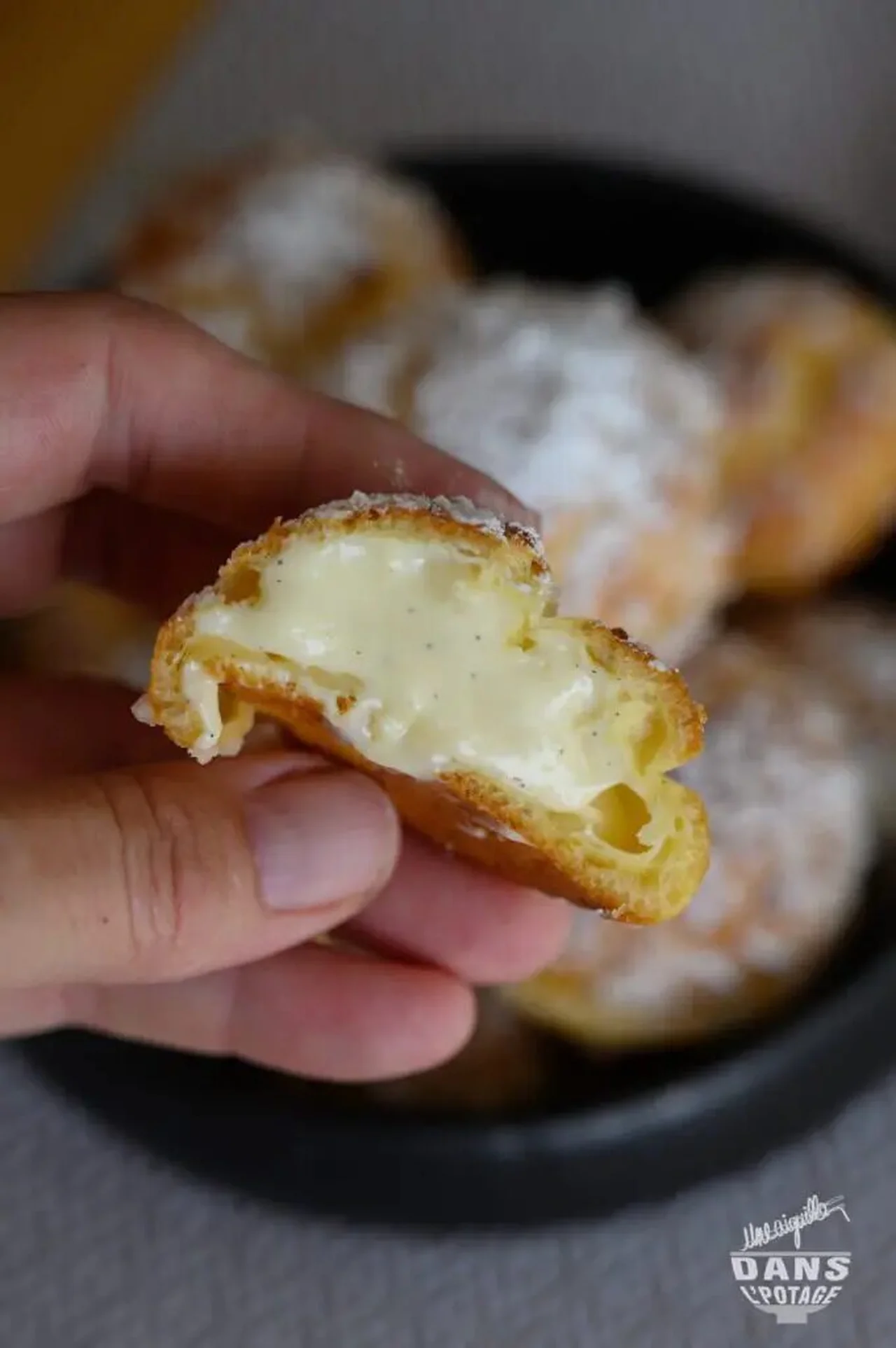 Chouquettes à la crème vanille de Yann Couvreur