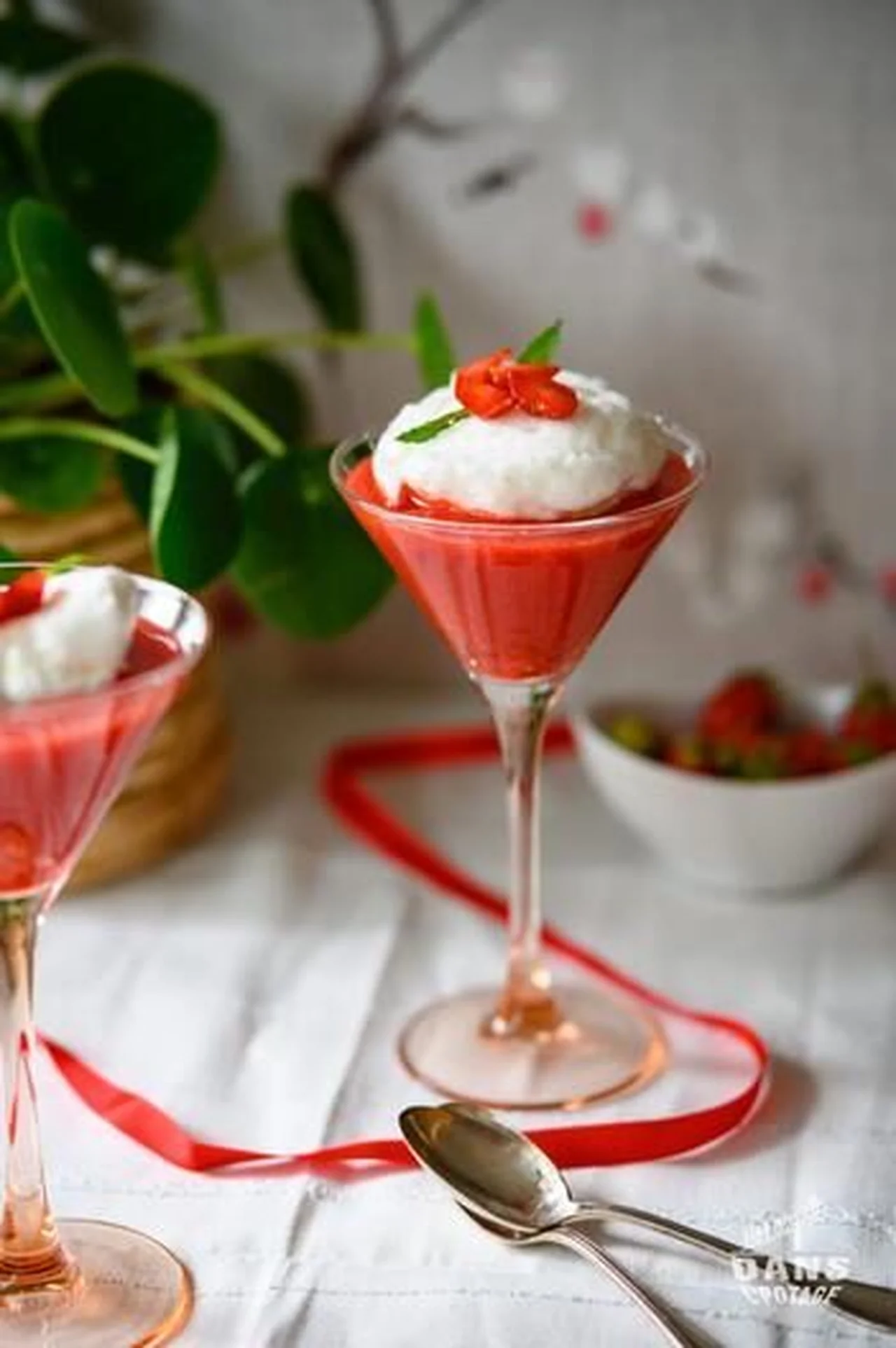 Îles flottantes fraises