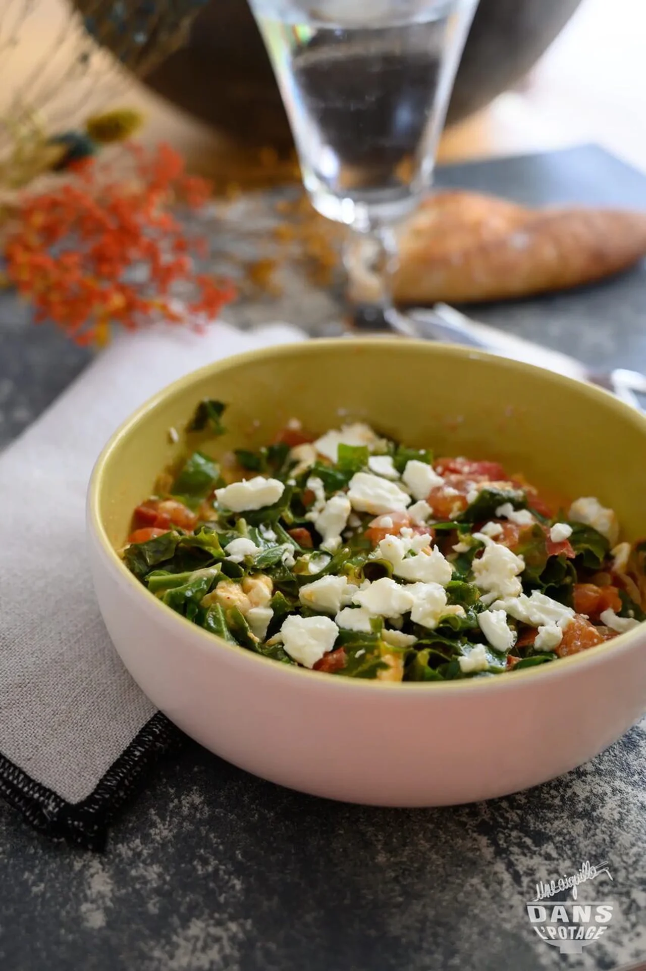 Poêlée de chou kale à la feta