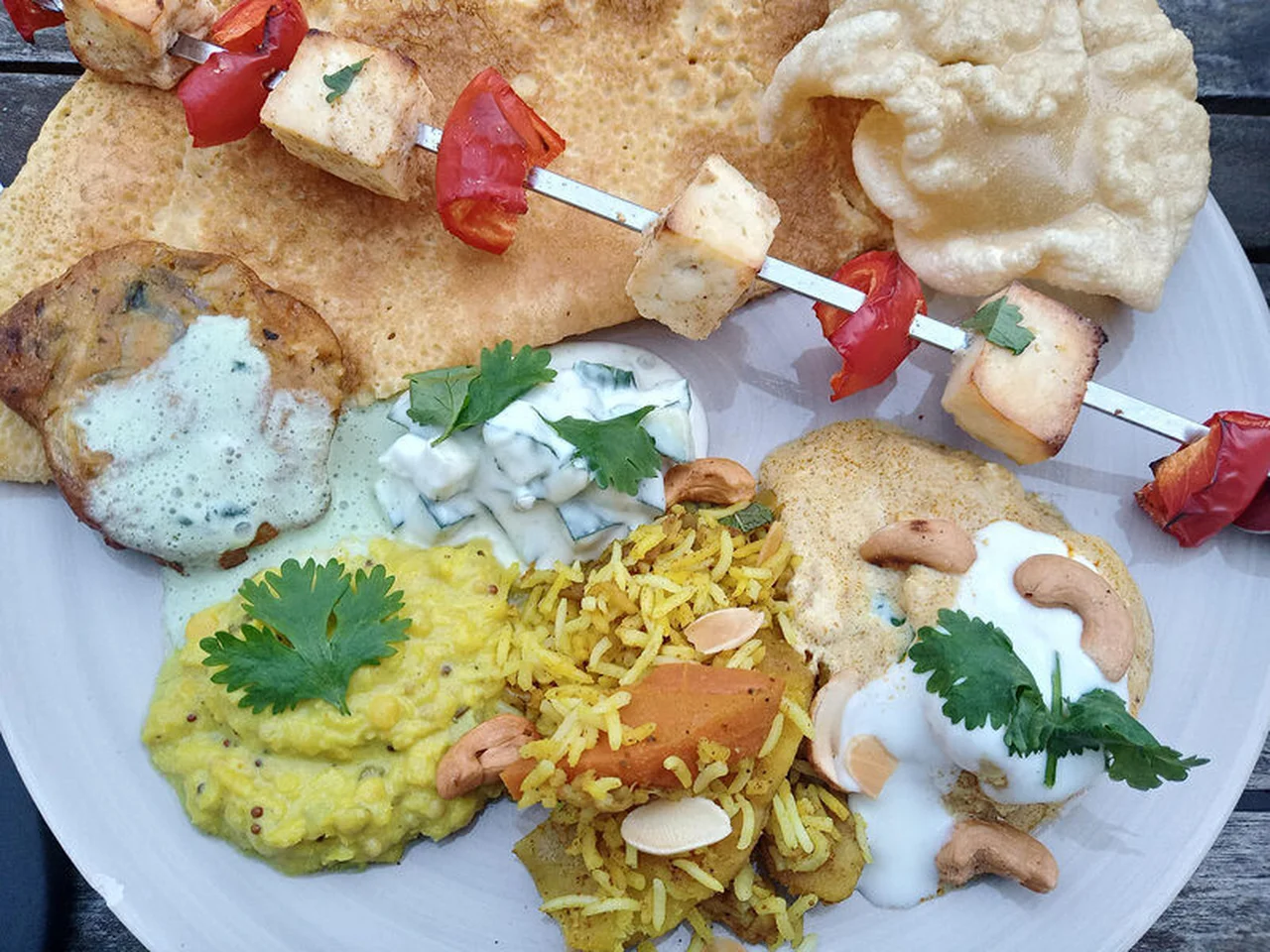 Brochettes de paneer indien aux épices