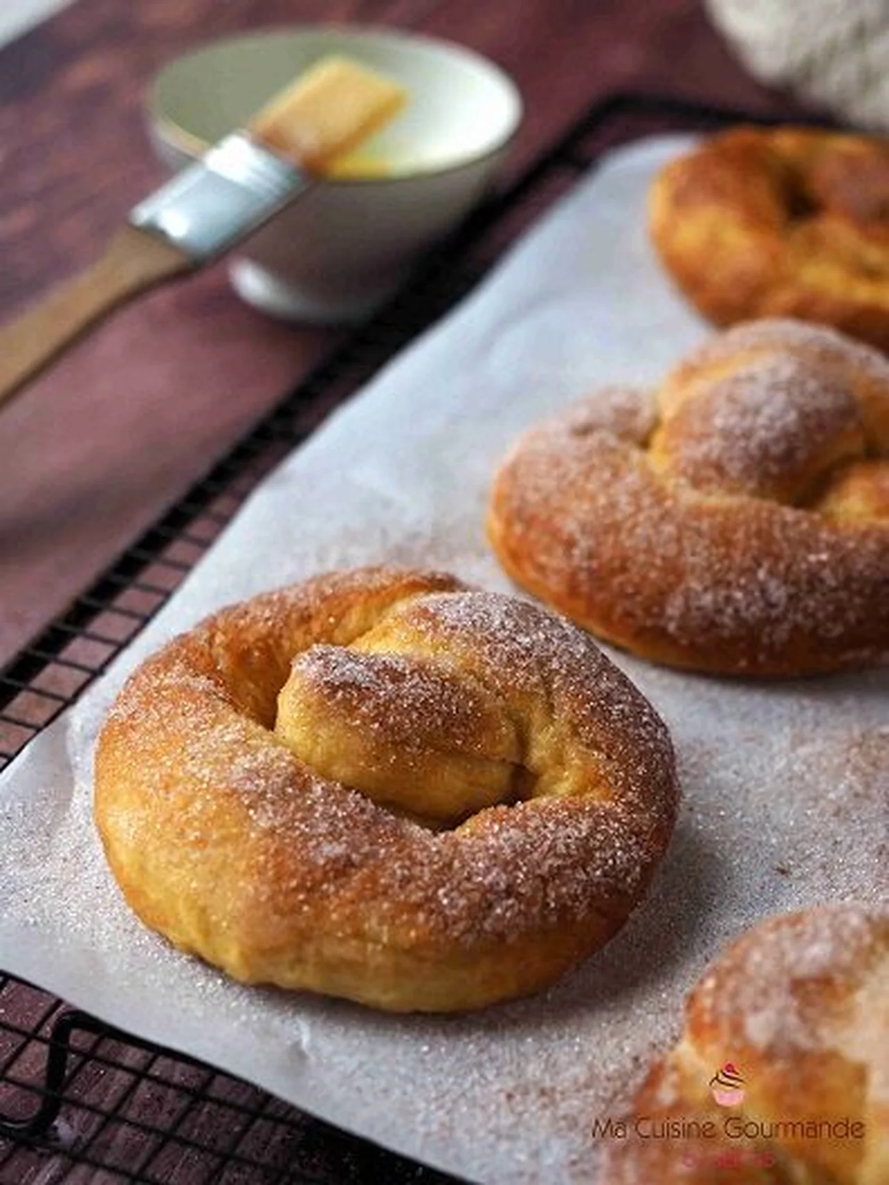 Bretzels à la cannelle