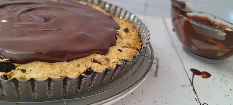 Galette sablée et son glaçage chocolat