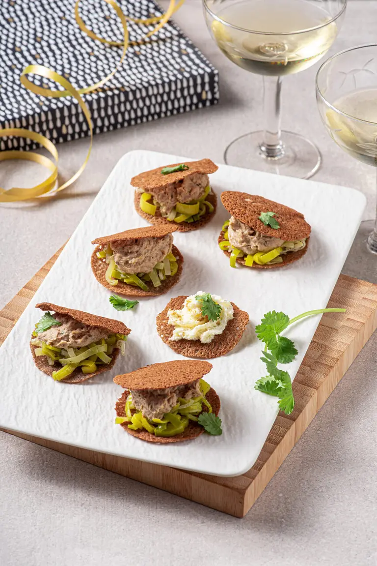 Galettes apéritives sardines et poireaux