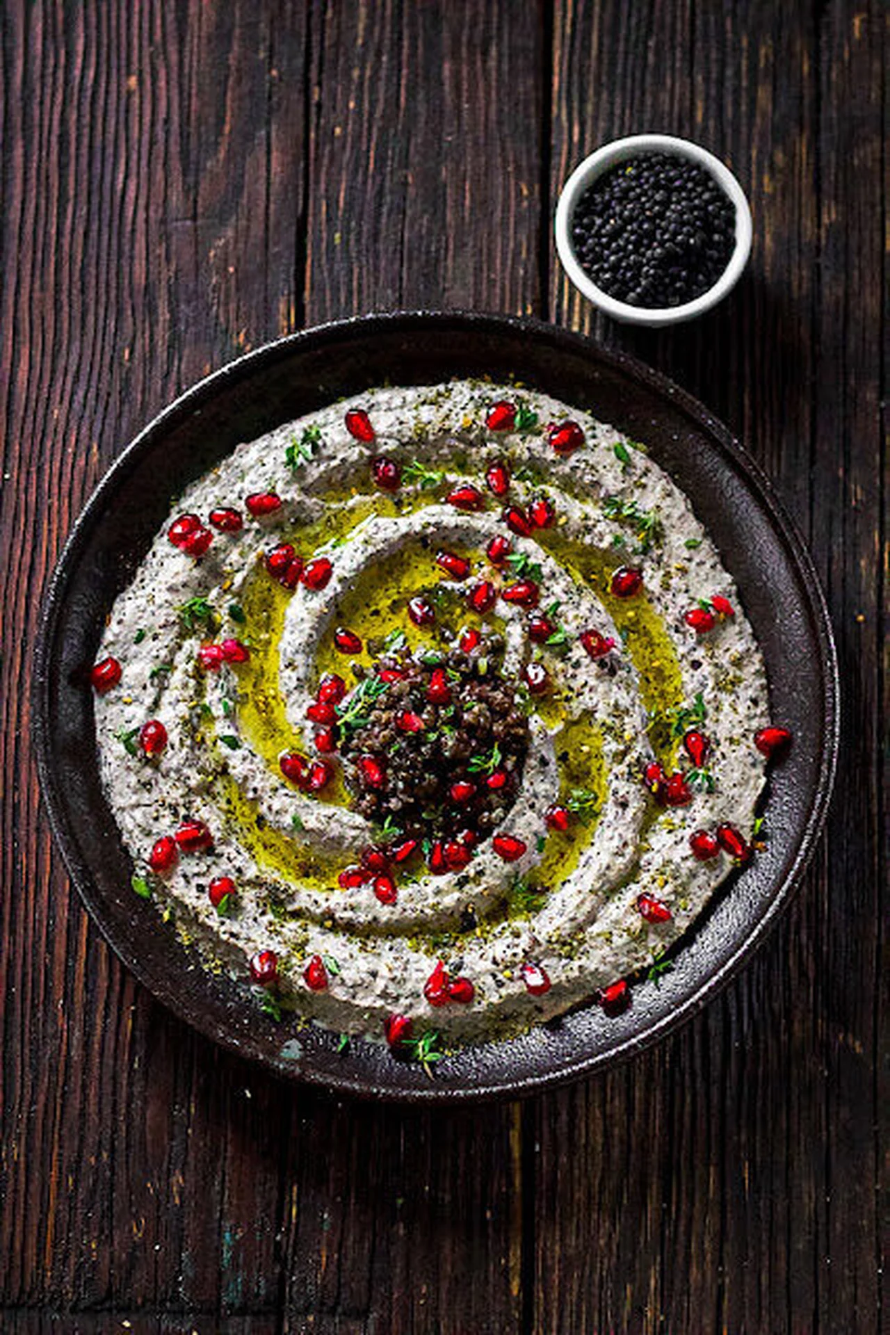 Houmous aux lentilles beluga
