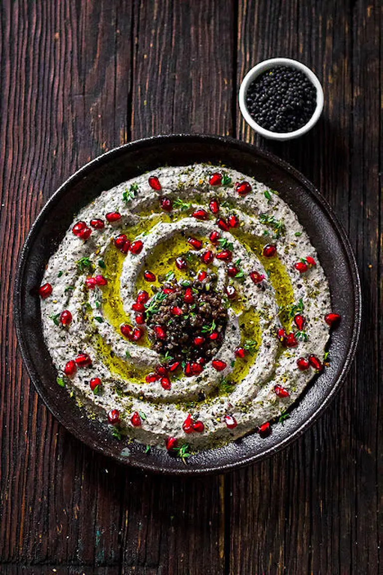 Houmous aux lentilles beluga