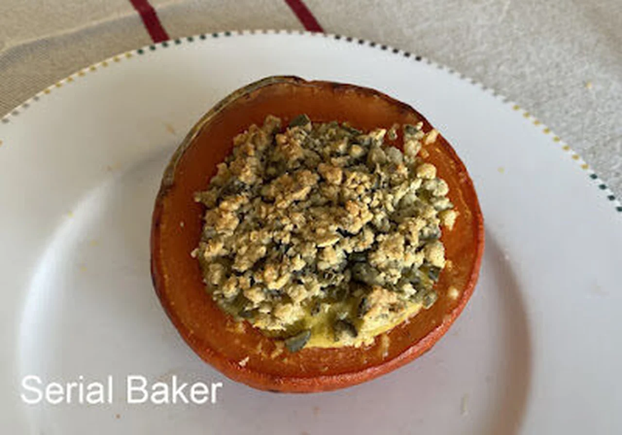 Potimarron farci aux lentilles et pesto