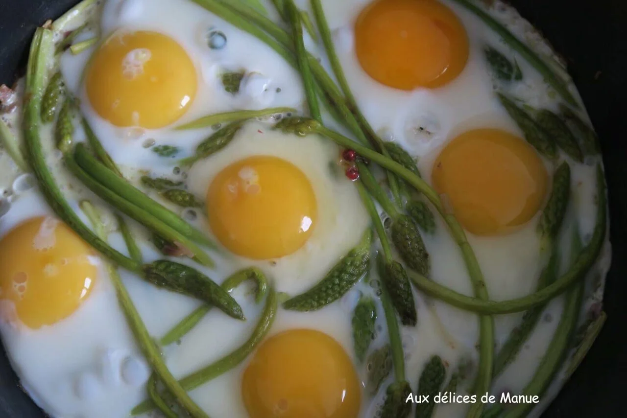 Asperges vertes aux oeufs au plat