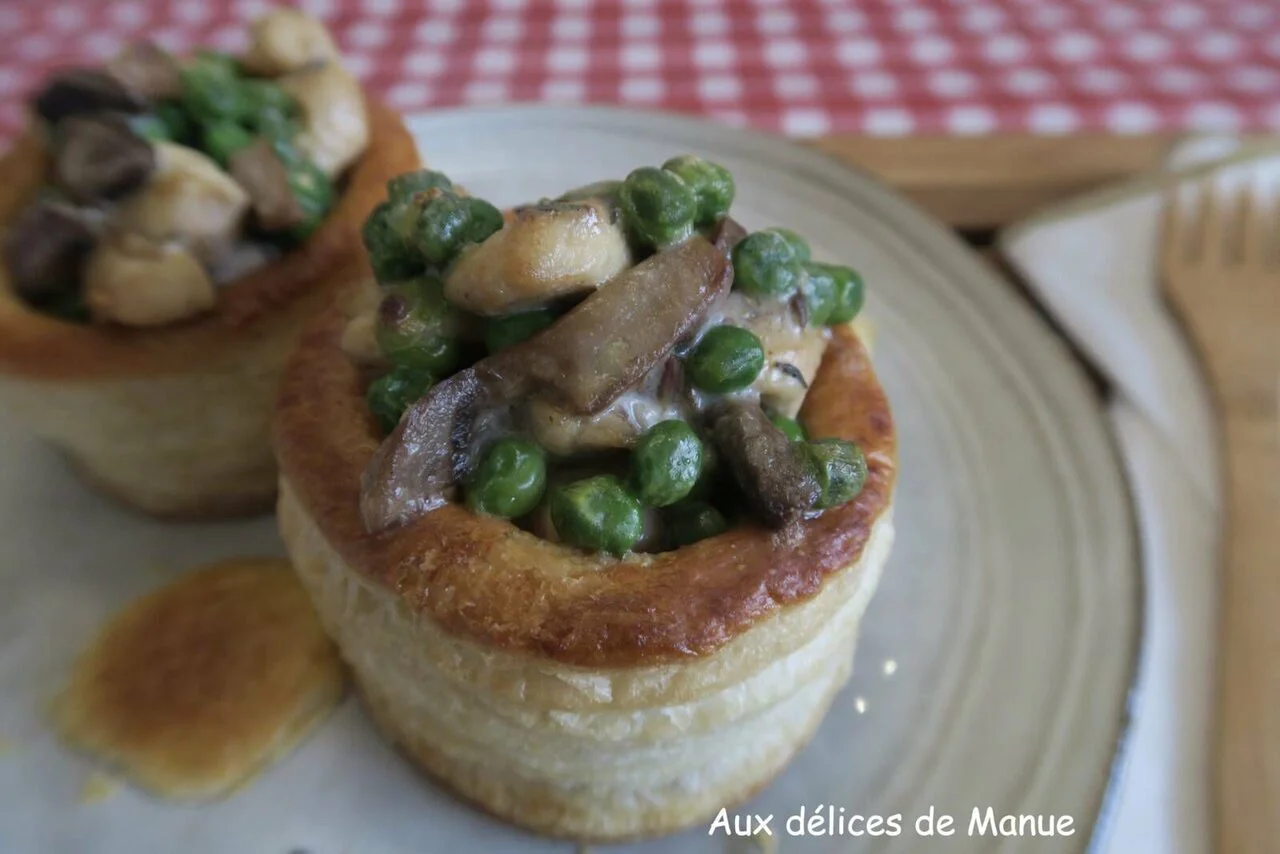 Bouchées au poulet, petits pois et champignons