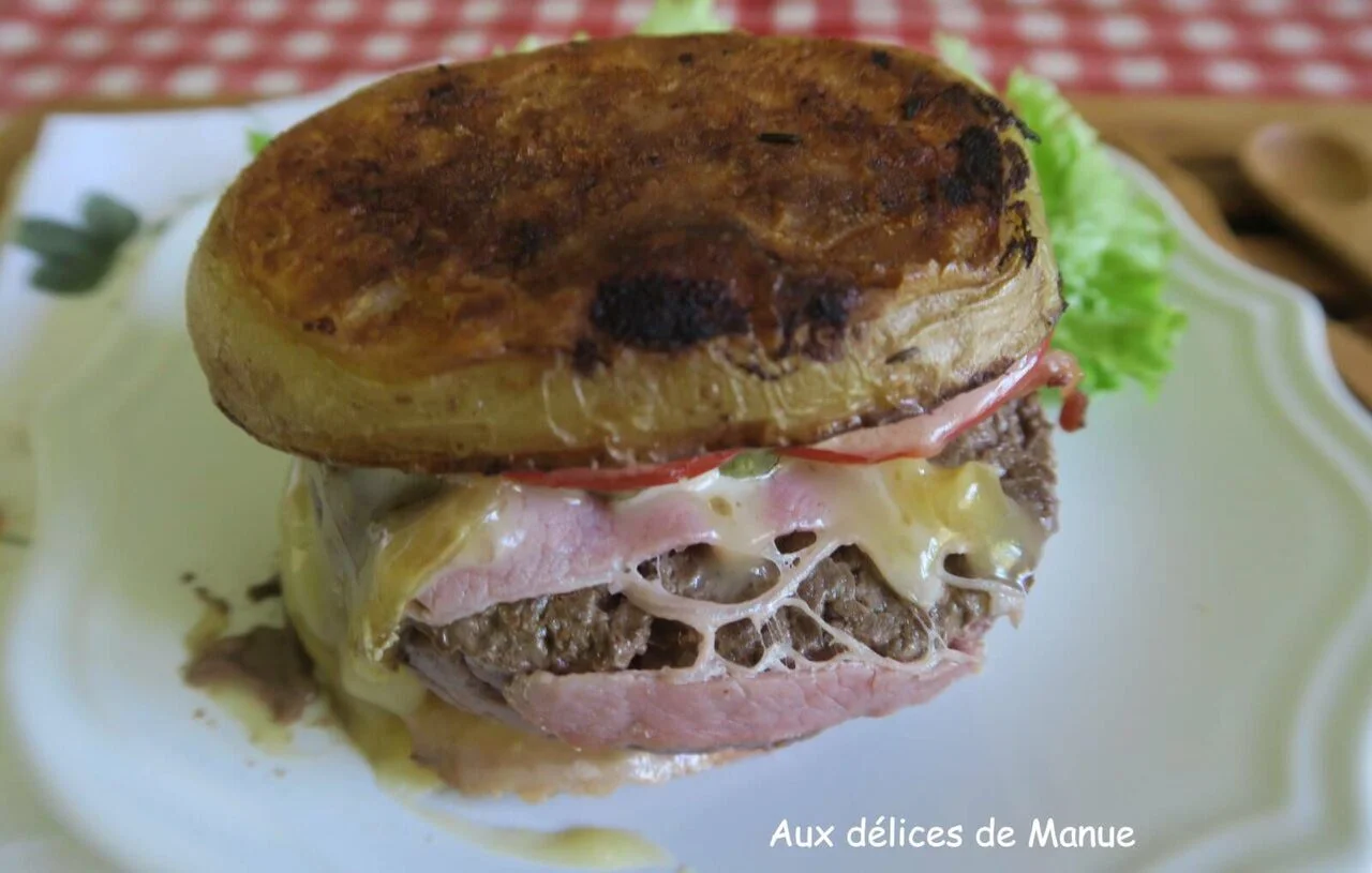 Burger de pomme de terre au bœuf haché et tomme de Savoie