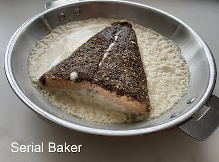 Saumon au zaatar et tahin