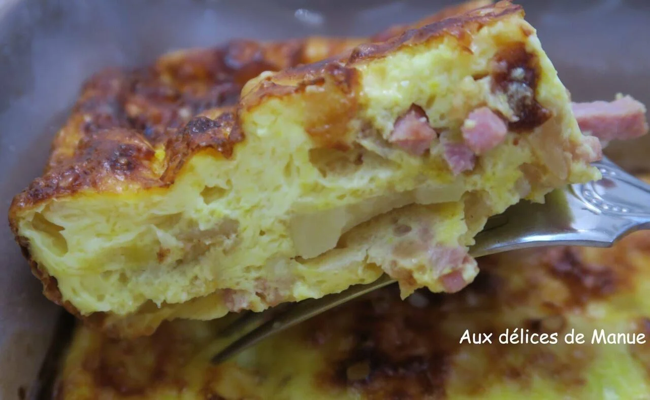 Quiche sans pâte aux pommes de terre sautées et bacon