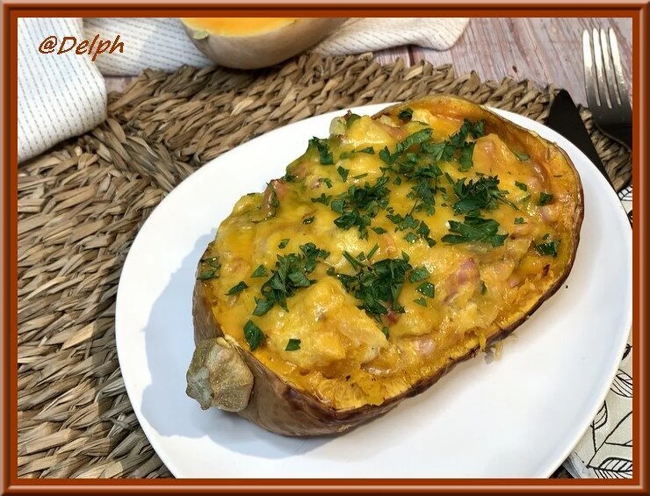 Butternut farcie aux lardons, crème et Cheddar