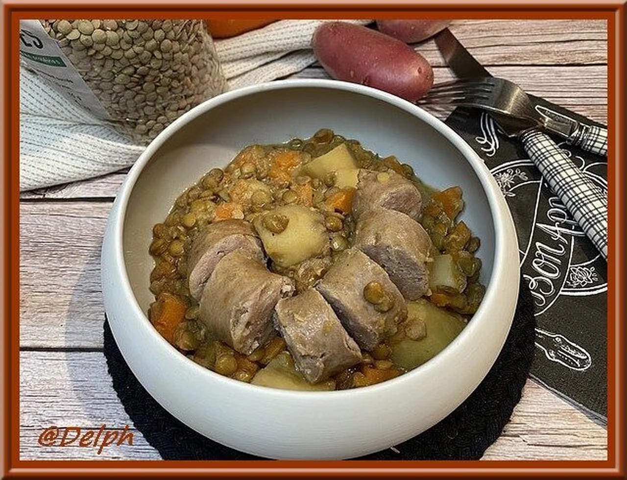 Lentilles blondes à la moutarde et saucisses
