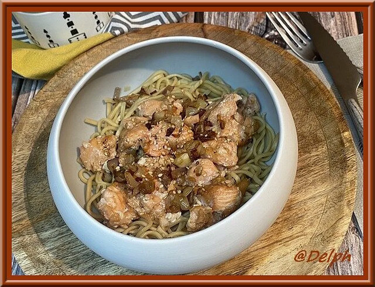 Saumon à la sauce soja et huile de sésame