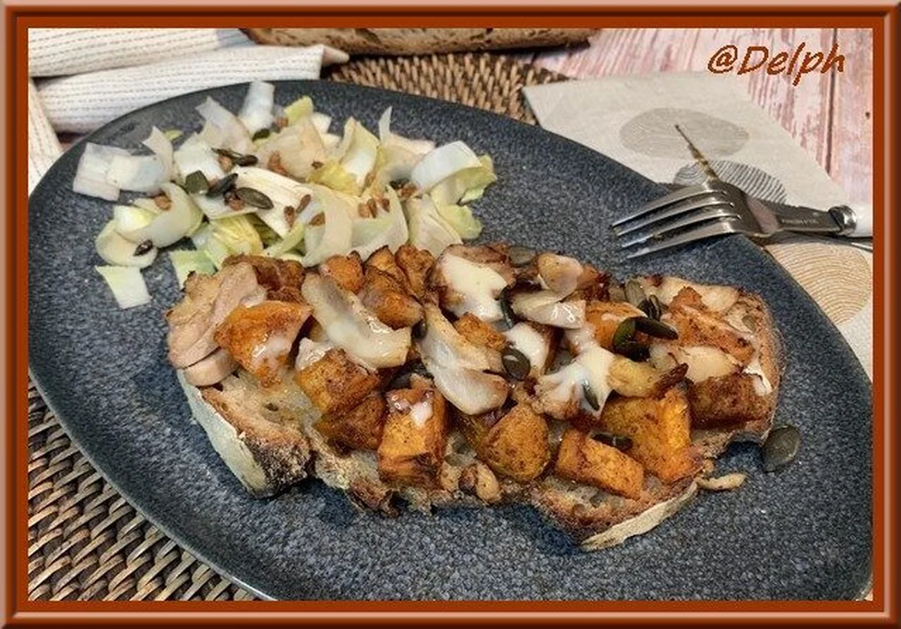 Tartine patate douce, poulet à la cancoillotte