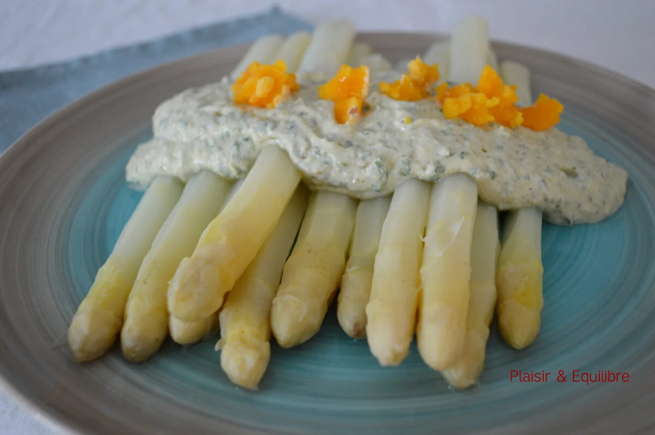 Asperges blanches sauce gribiche