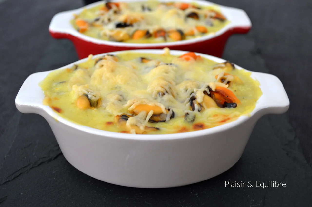 Moules gratinées au poireau et au curry