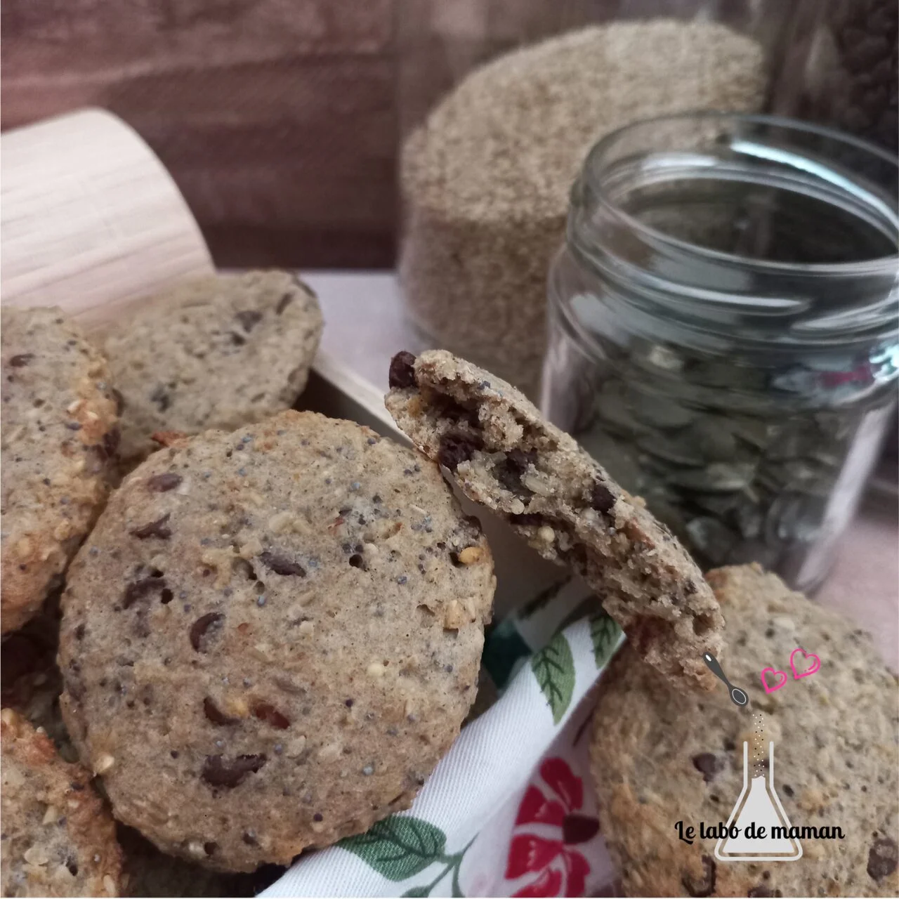 Cookies vegan aux pépites de chocolat et graines