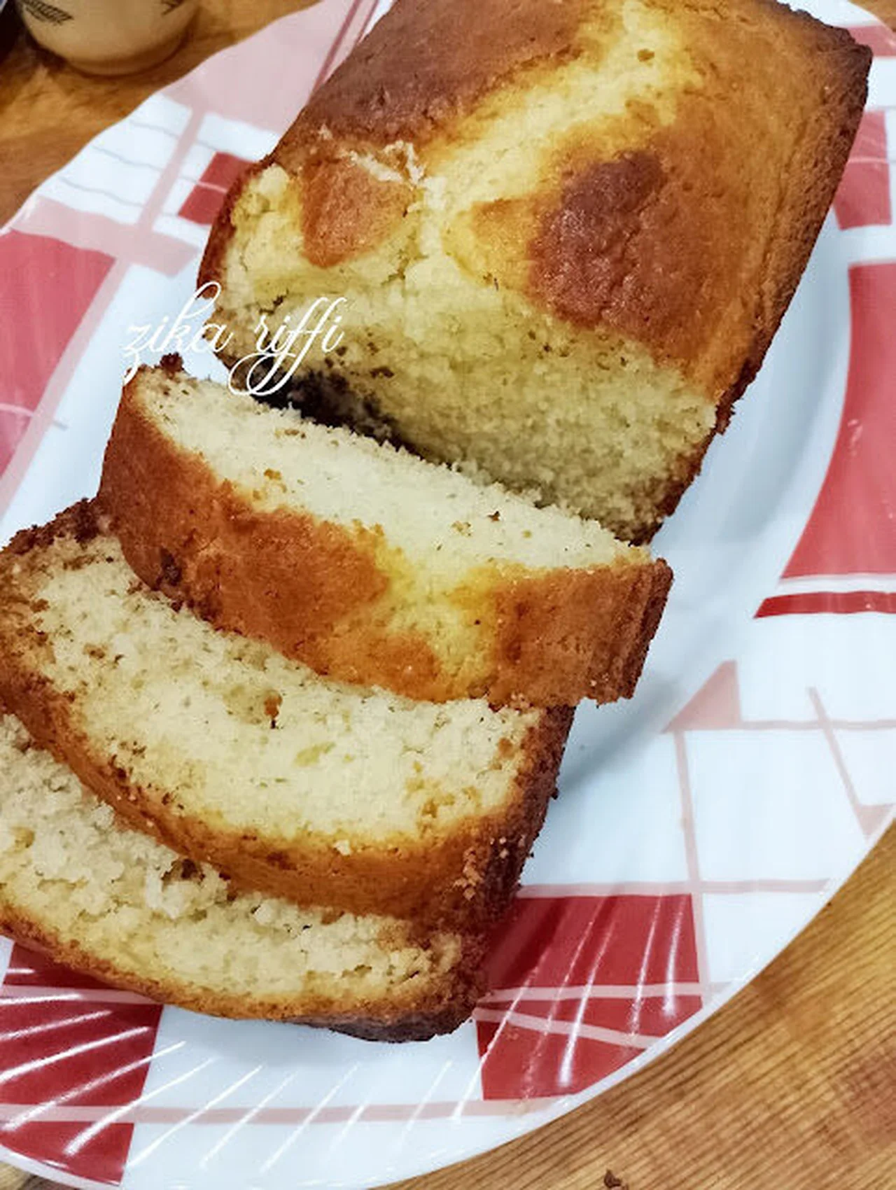 Cake moelleux et aérien à la fleur d'oranger