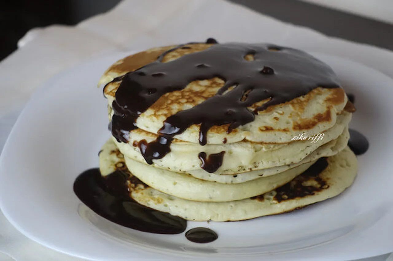 Pancakes au fromage et chocolat noir