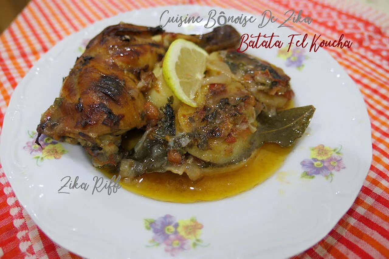 Pommes de terre au four, poulet et oignons verts