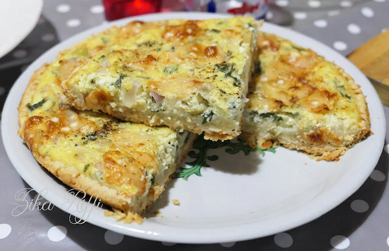 Tarte aux pommes de terre à la mauve et crème parmesan