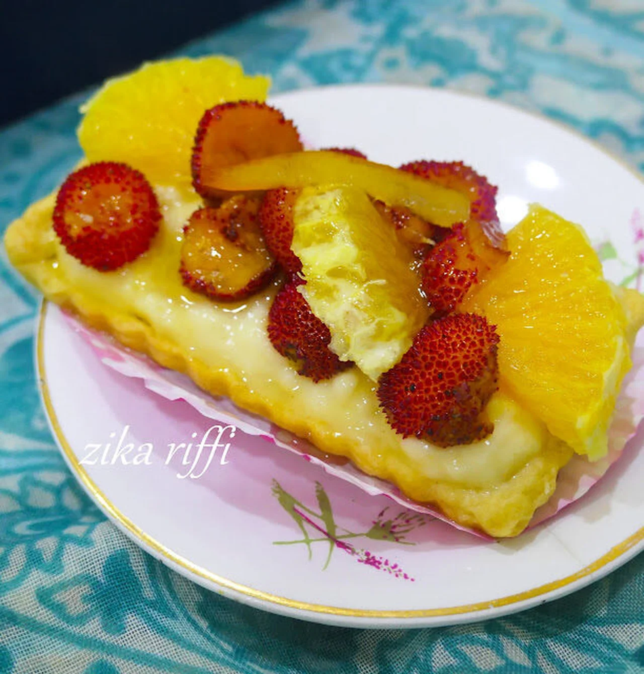 Tartelettes aux arbouses et oranges, crème pâtissière