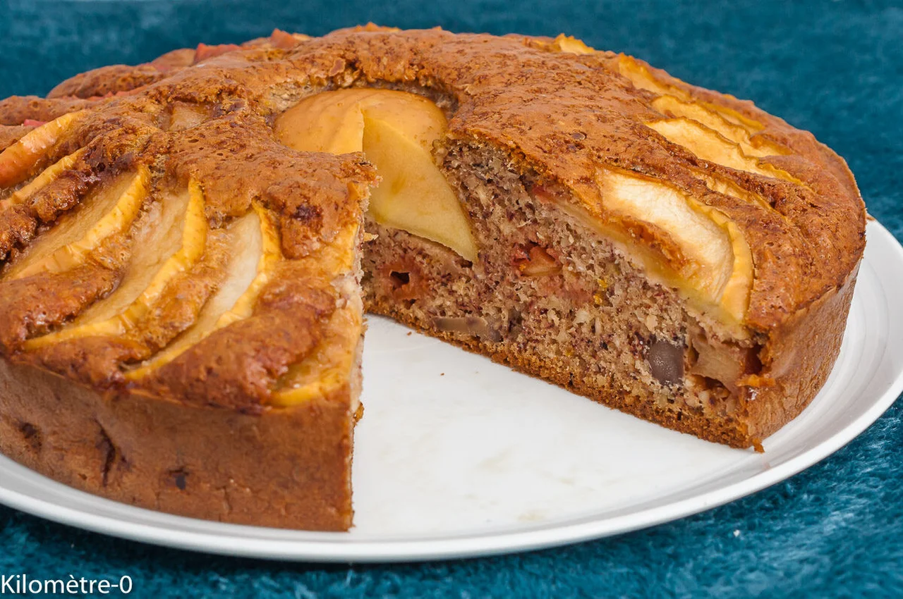 Gâteau aux pommes et aux marrons à l'orange