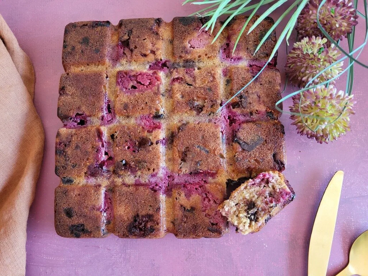 Gâteau framboises, amande et chocolat