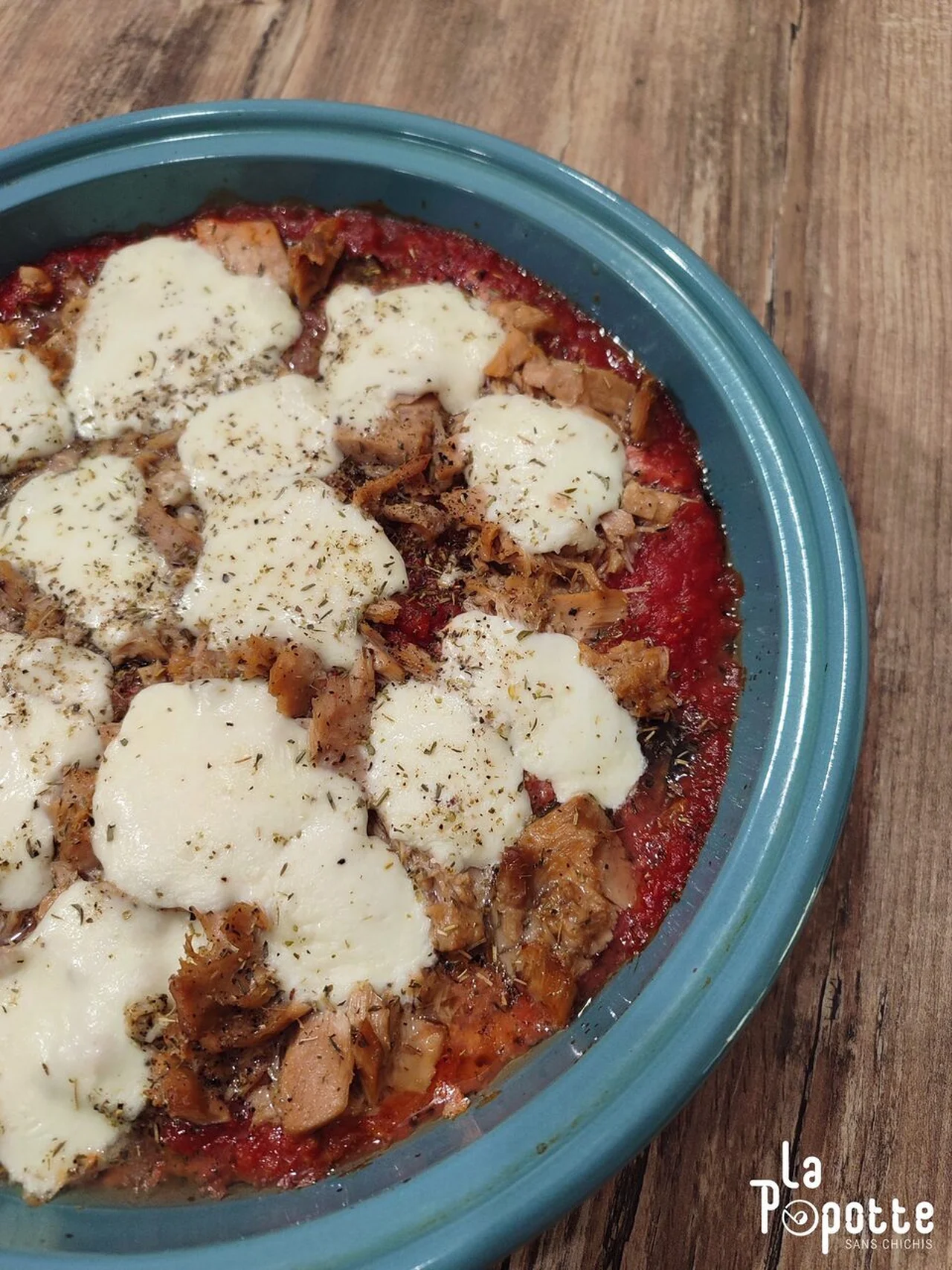 Aubergines au thon, tomate et mozza