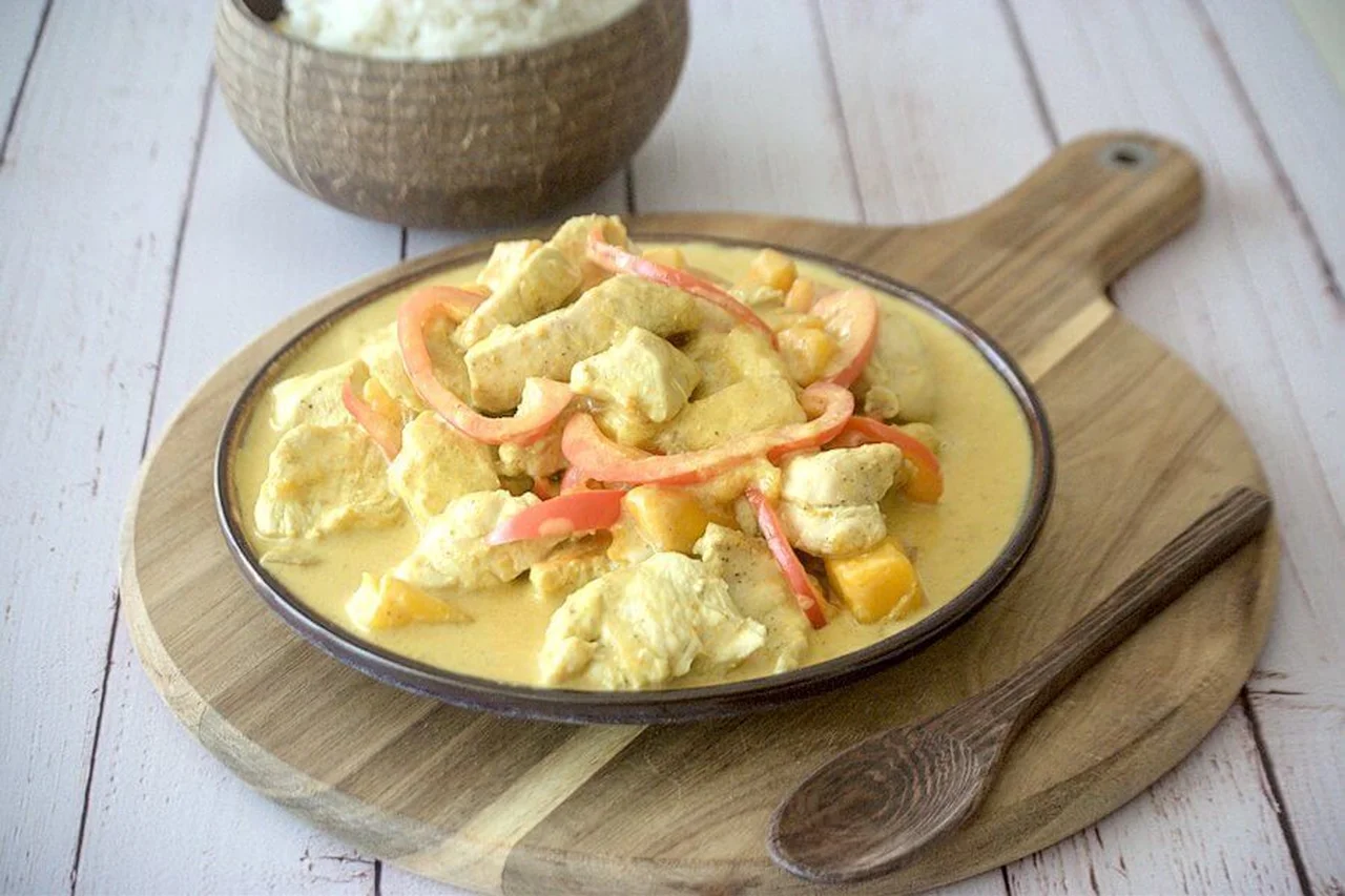 Poulet au Curry Mangue-Coco