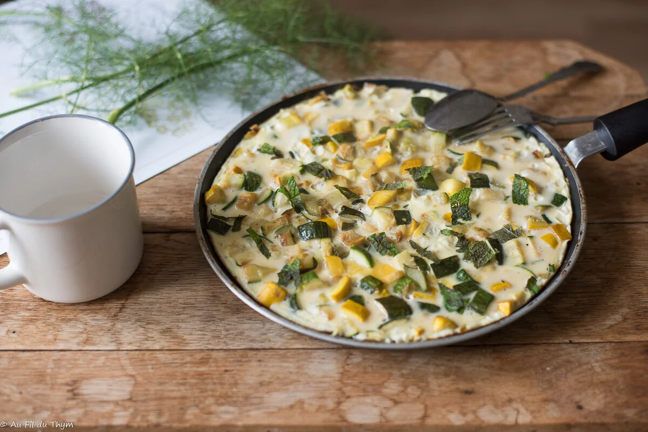 Omelette aux courgettes et à la menthe