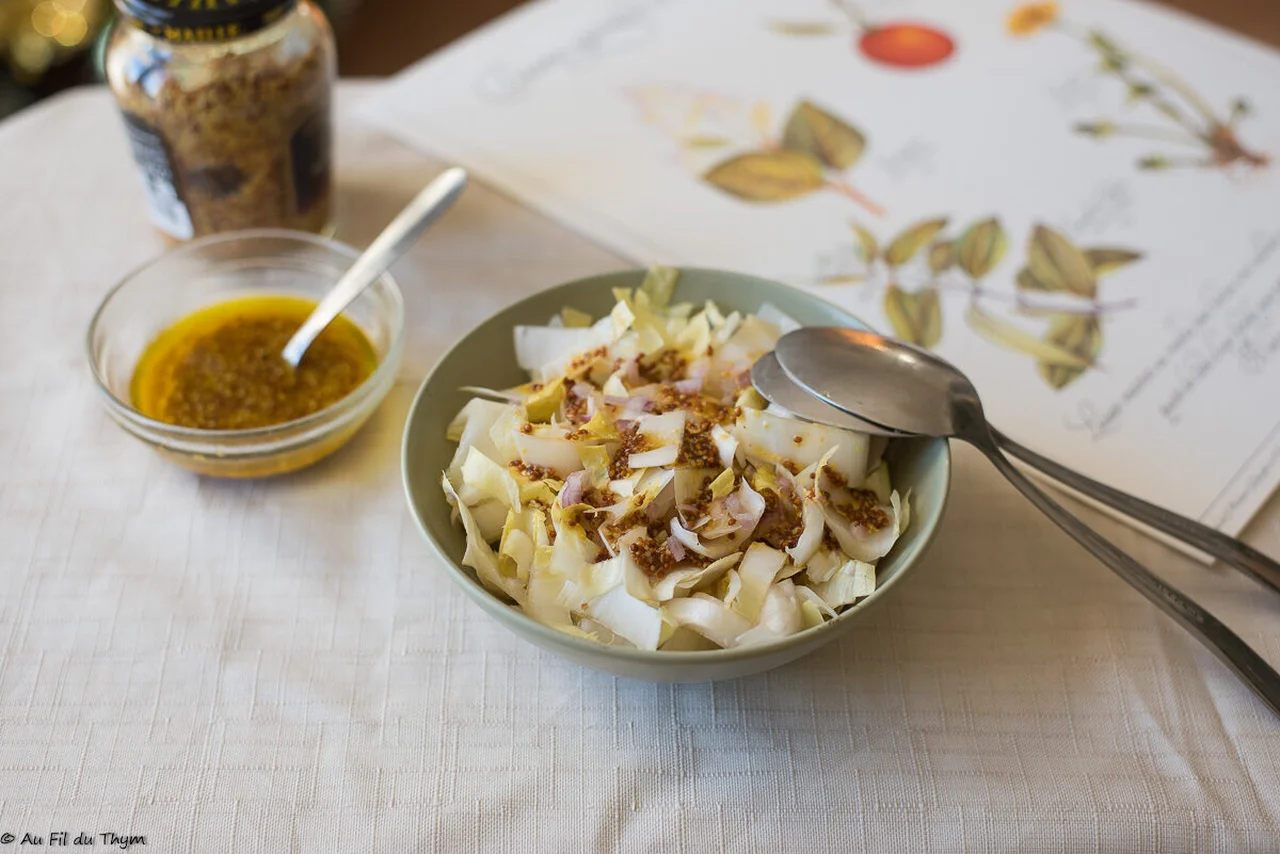 Salade d'endives, vinaigrette moutarde