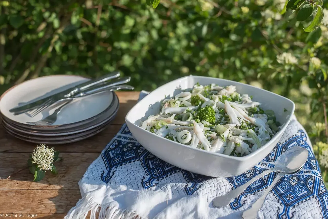 Salade de riz et aile de raie