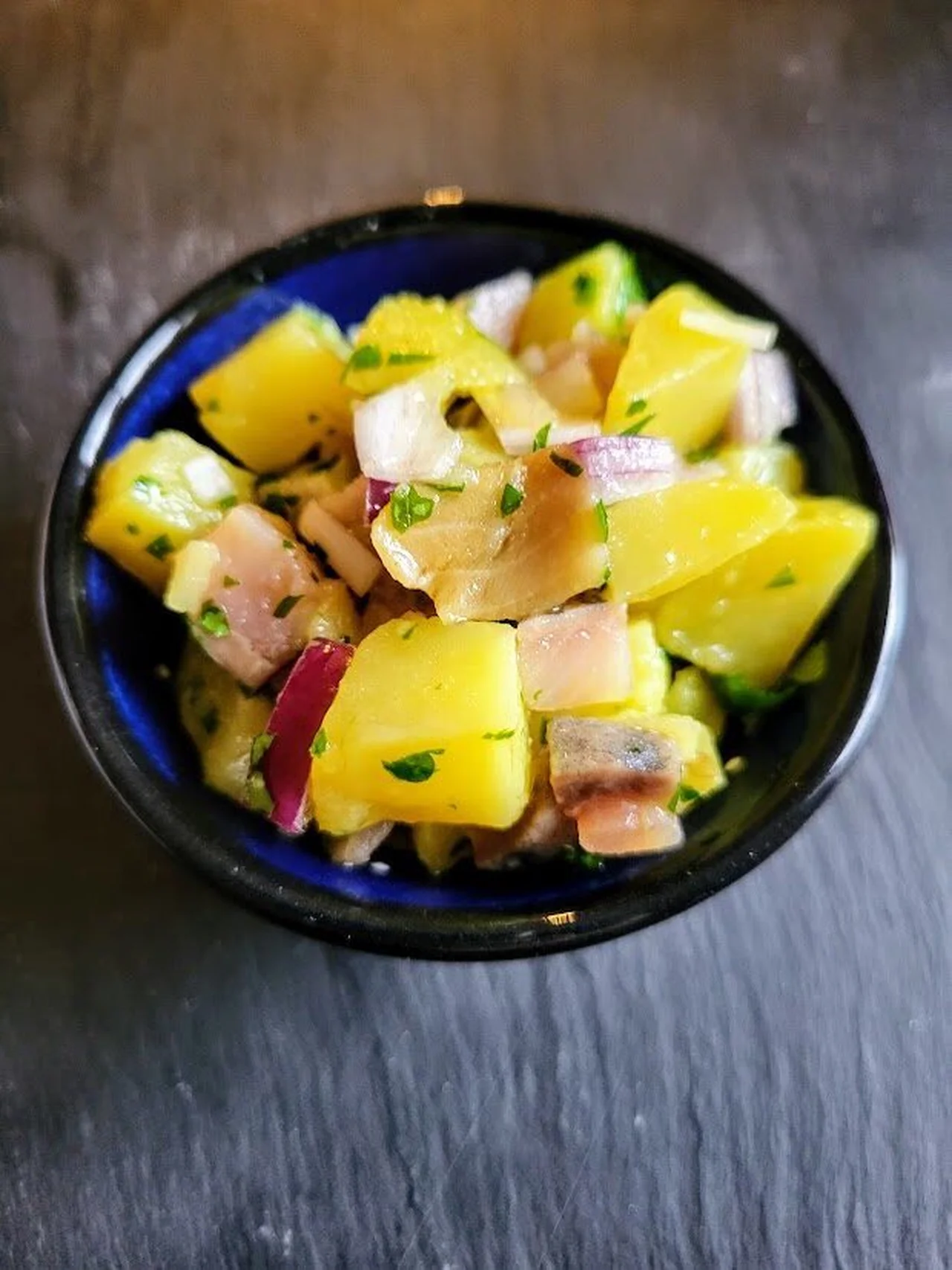 Mini salades de harengs et deux pommes