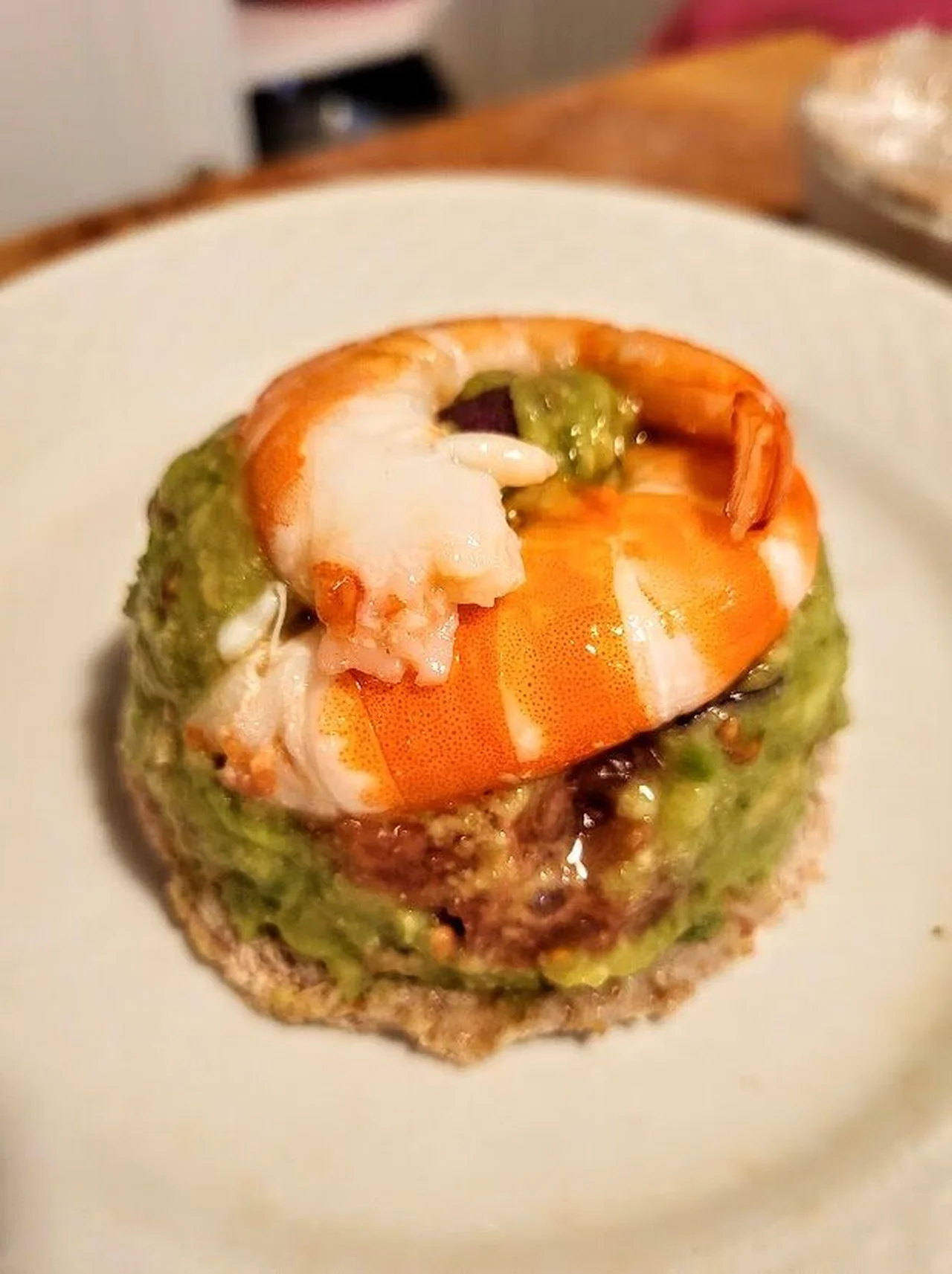 Charlotte de crevettes avocat pamplemousse