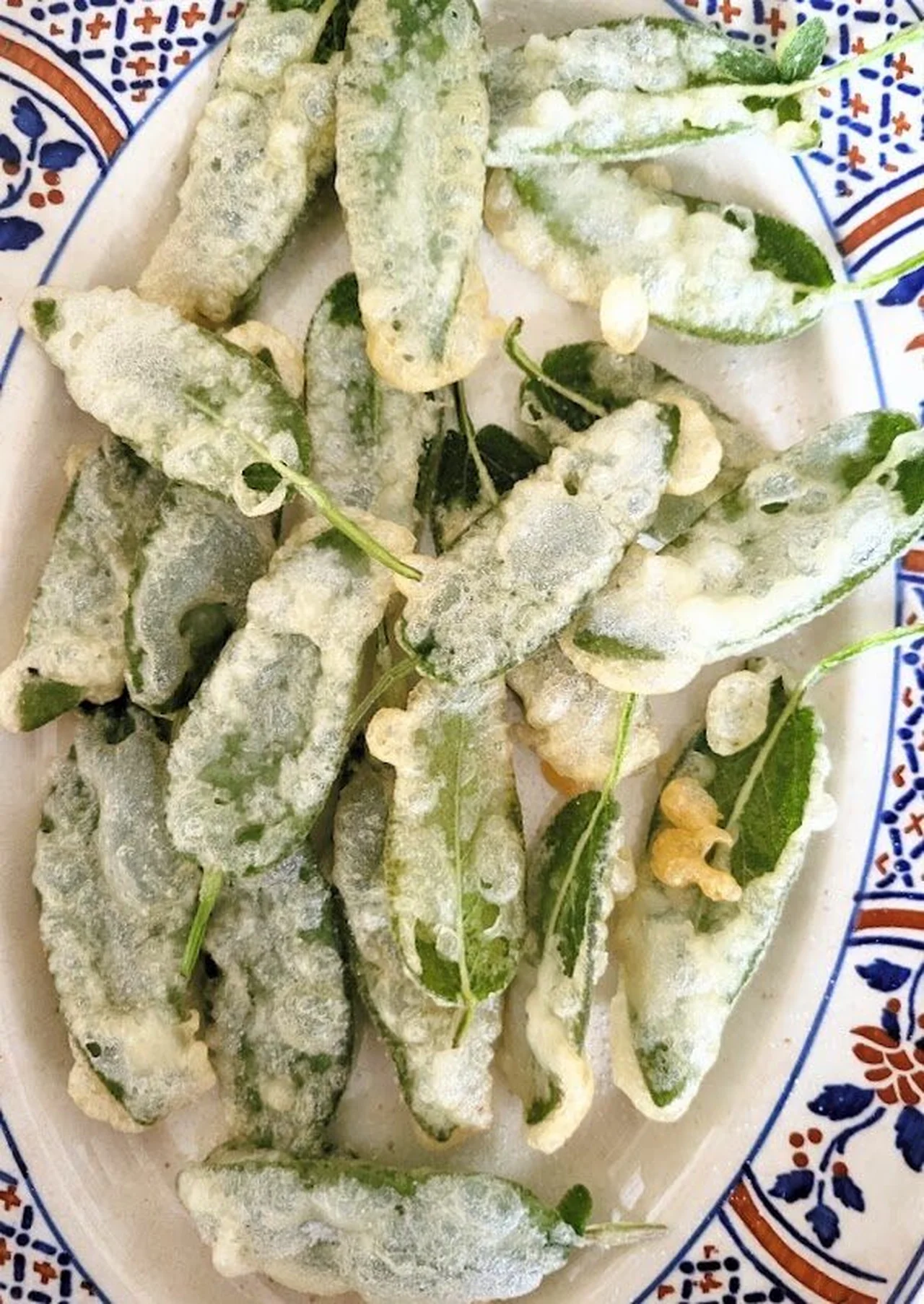 Tempura de sauge