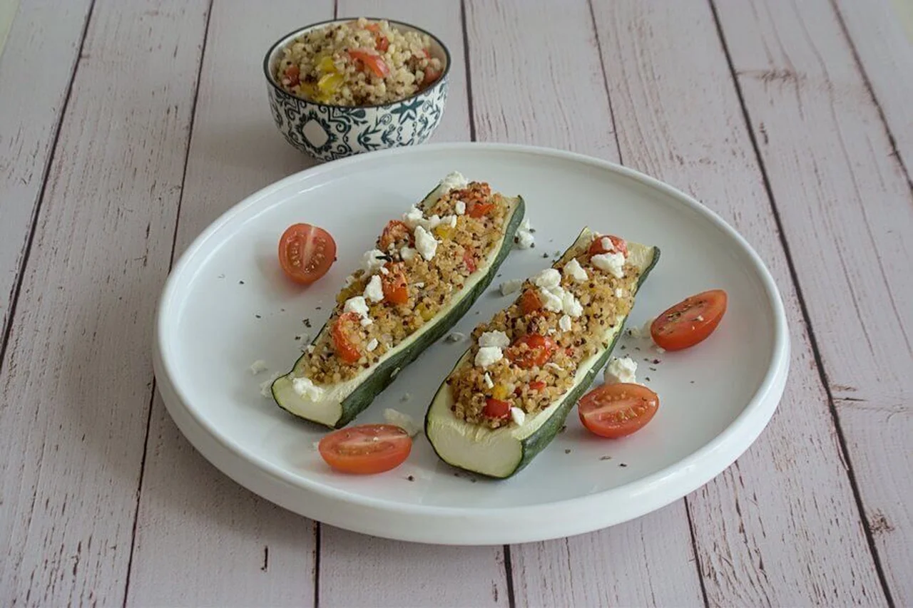 Courgettes farcies au quinoa et aux légumes