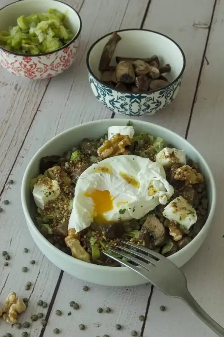Salade tiède de lentilles aux poireaux et chèvre