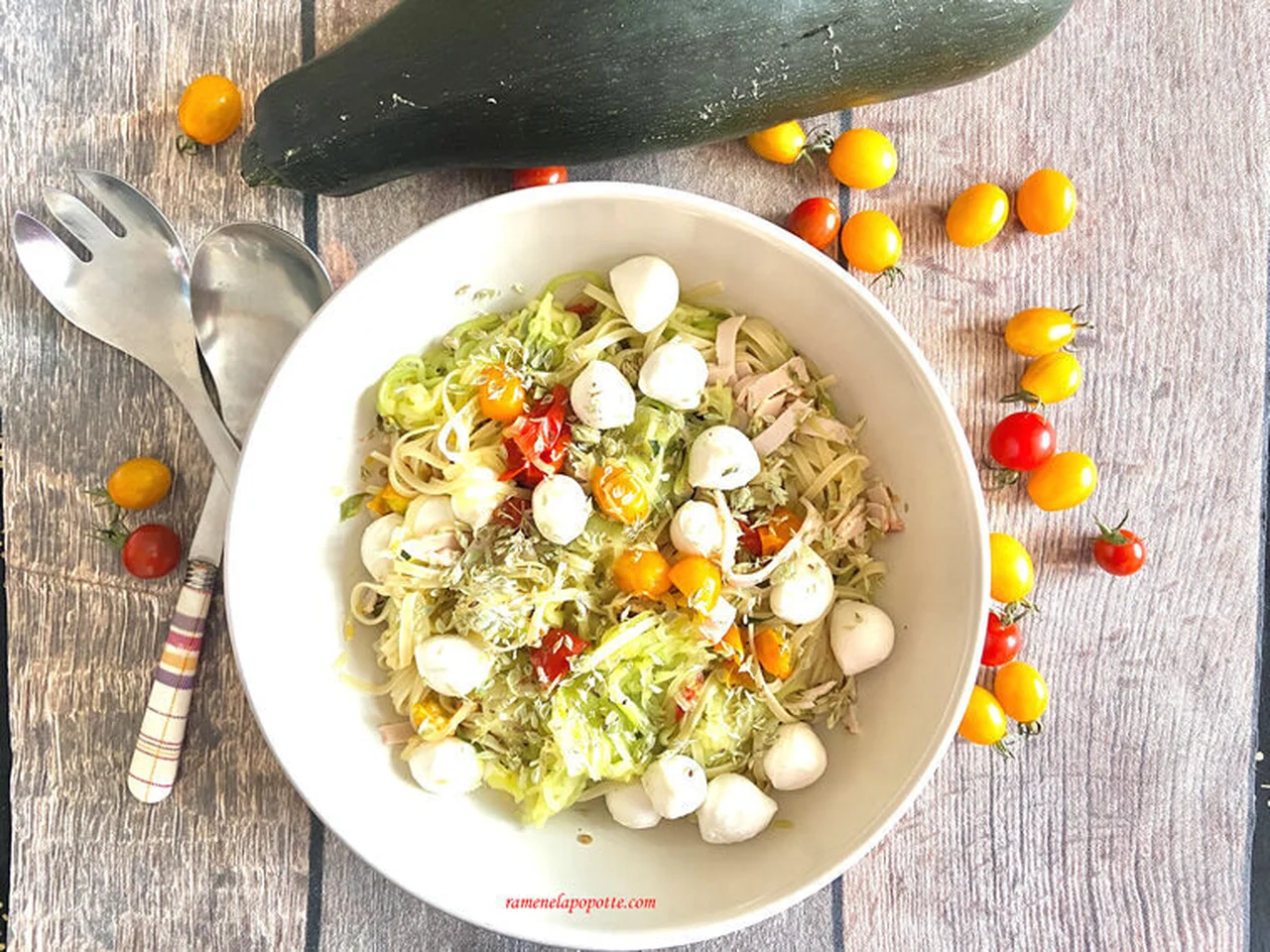 Duo de spaghettis courgette mozzarella