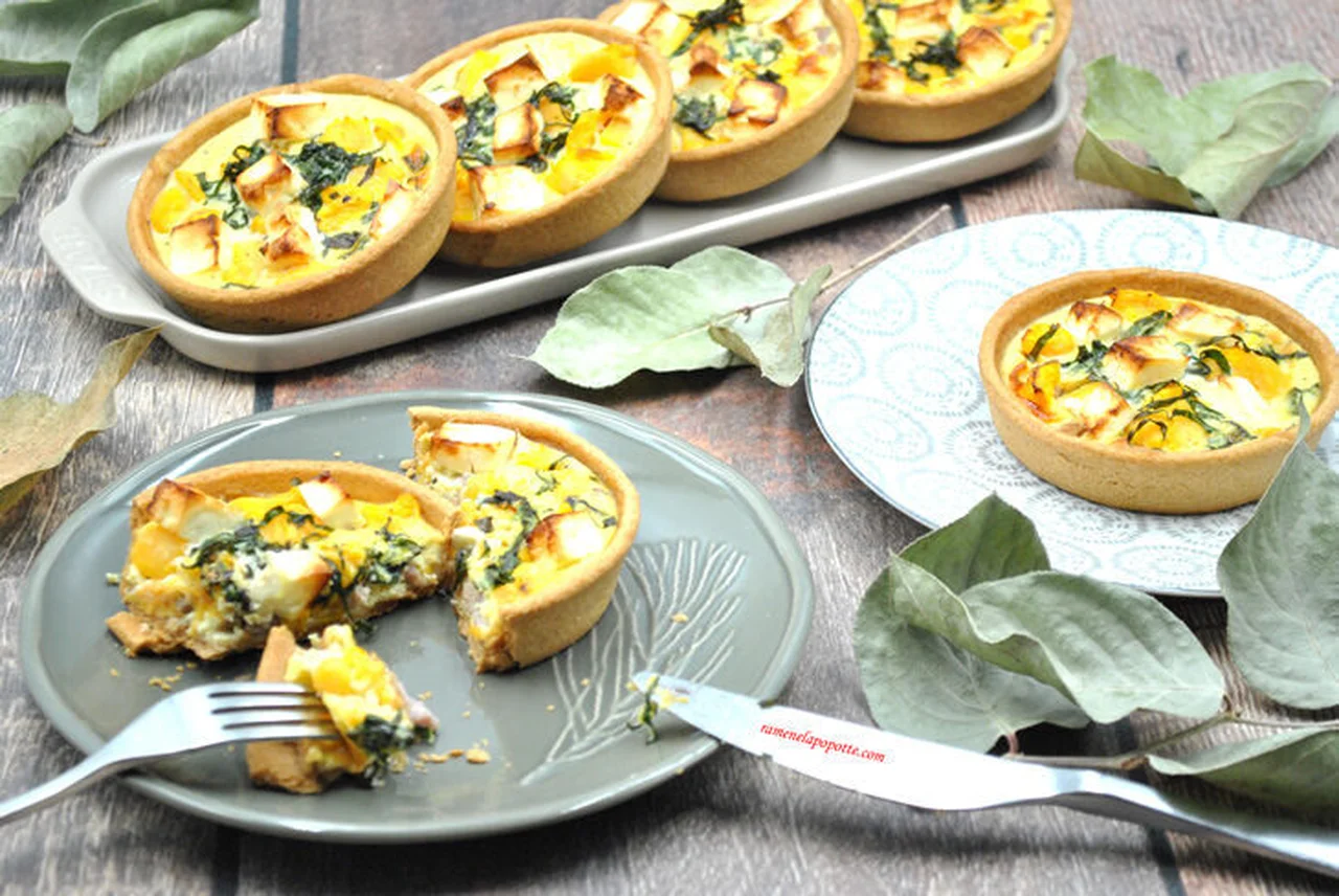 Quiches potiron, chou, lardons, feta